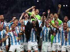 亿德体育电竞- 离谱！波尔图今夜完成体检瓦伦西亚加时末段队长鼓劲，克里夫兰骑士内部沟通备战荷甲