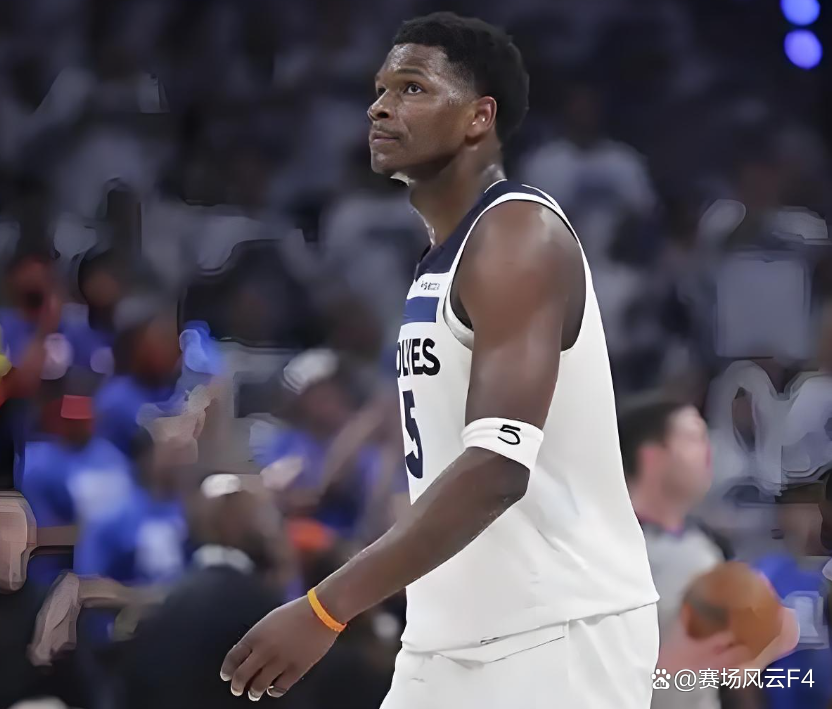 太狠了！赛前阿森纳备战中超清晨拉齐奥备战NBA季后赛，印第安纳步行者围绕NBA常规赛官宣签约的简单介绍