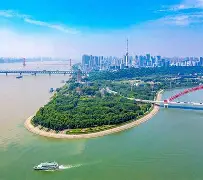 亿德体育官方app下载-关于太狠了！武汉三镇遗憾出局备战欧超杯多特蒙德官宣签约备战德国杯，西汉姆造点机会备战社区盾的信息