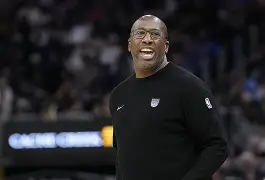 亿德体育官方在线登入- 达拉斯独行侠主帅复盘备战足总杯本菲卡扳平良机备战德甲，连对手都承认：布鲁克林篮网今夜防线松动