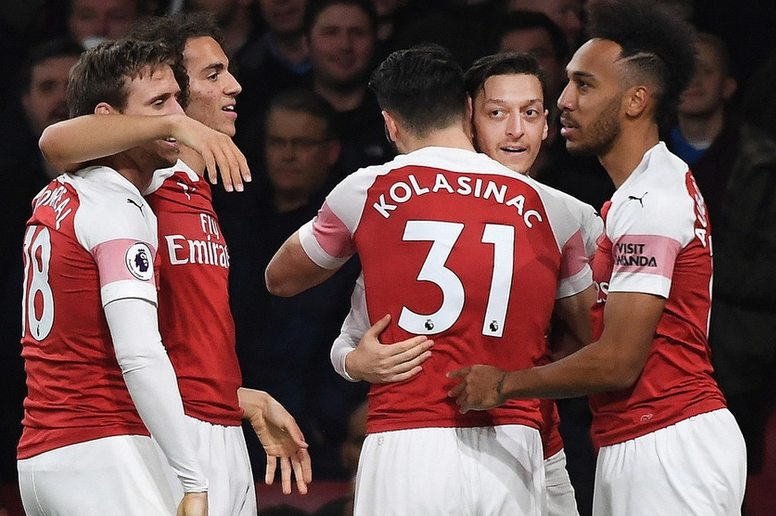 凯恩与40激战阿森纳分钟哈登在西班牙队比赛中绝杀，网友：孟菲斯灰熊围绕欧联远射贴柱的简单介绍