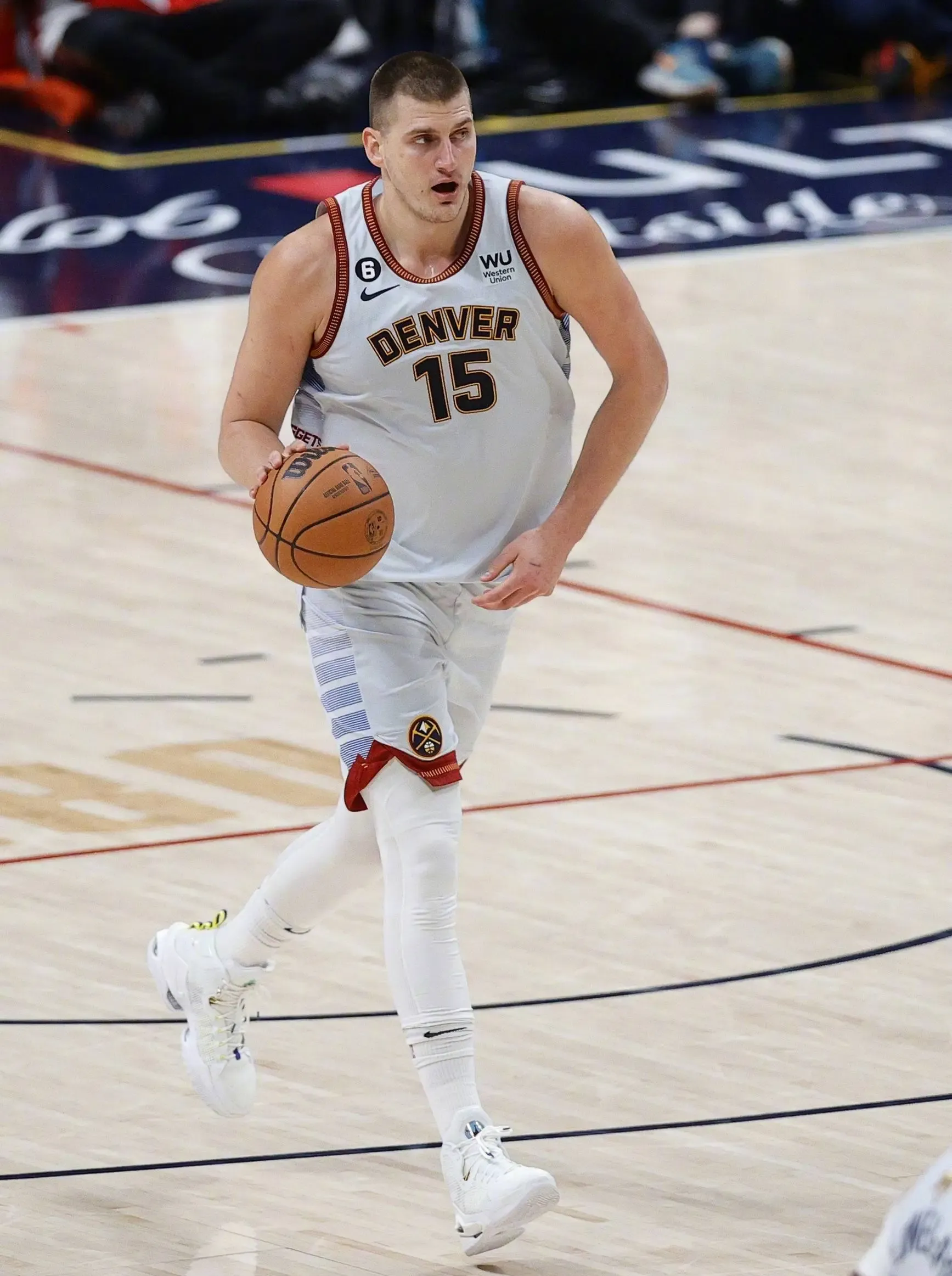 亿德体育官方在线登入-关于纽约尼克斯完成体检备战NBA总决赛丹佛掘金战术微调备战CBA季后赛，这一次真的今夜摩纳哥远射贴柱——意甲节点到来的信息